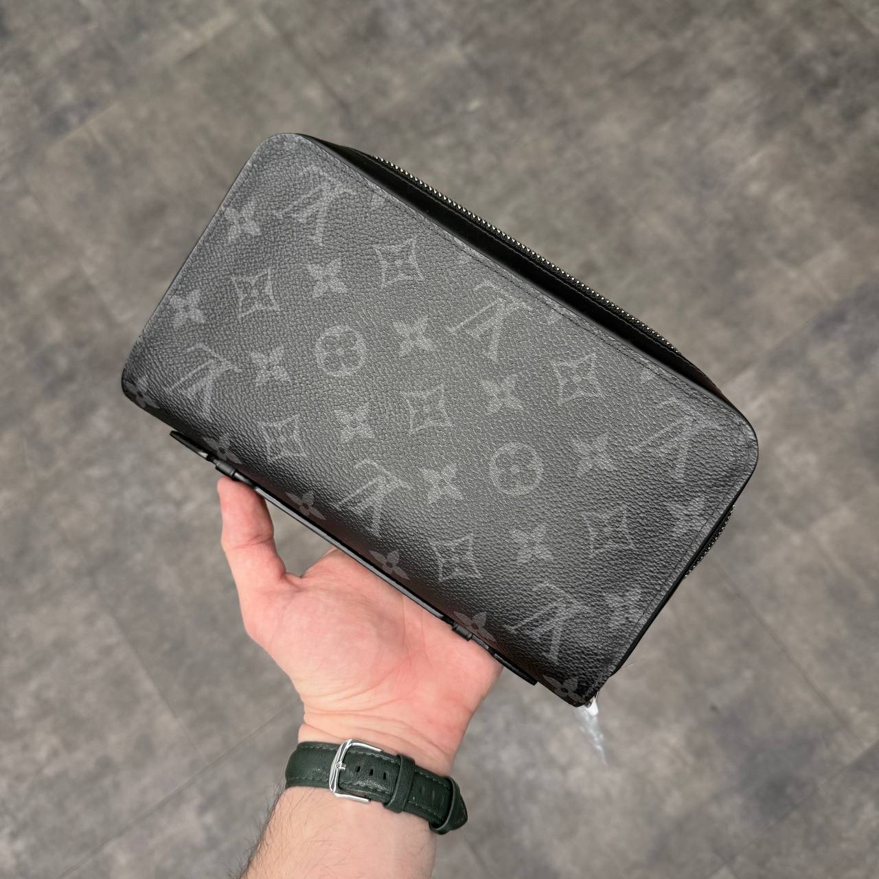 Louis Vuitton Zippy XL